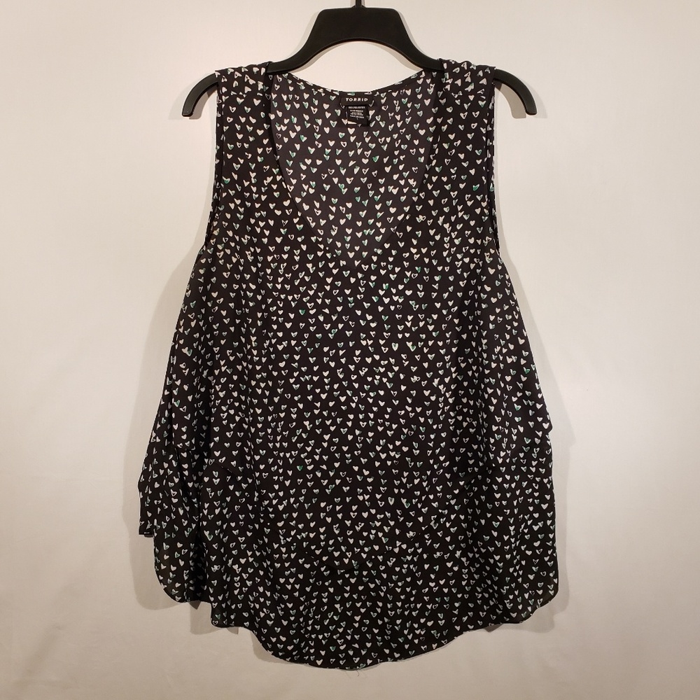 Torrid heart layered tank top